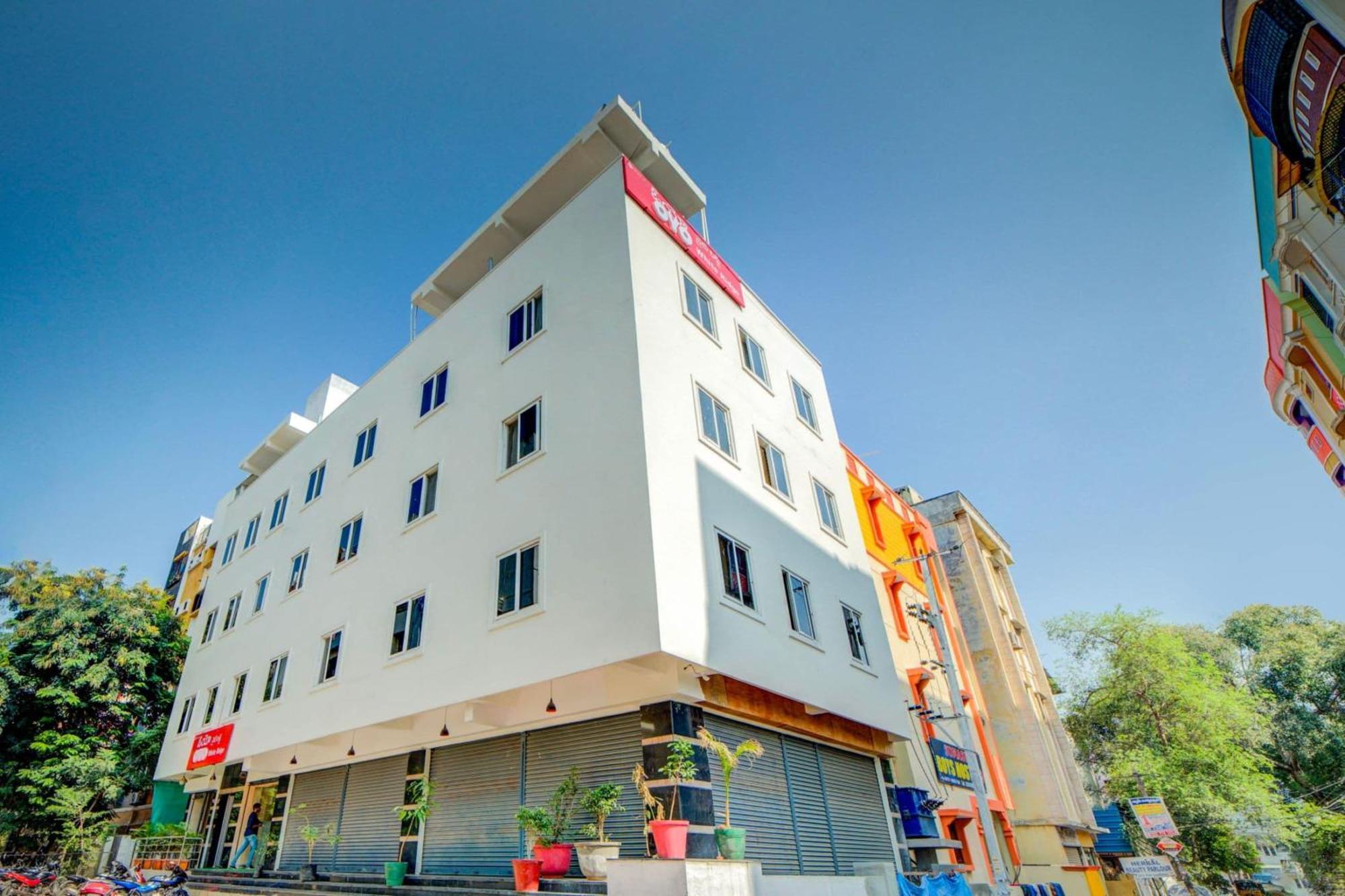 Super Hotel O White Ridge Sururnagar Exterior foto